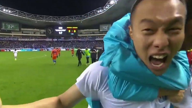 铜梁龙2-0击败宁波，向余望梅开二度挺进八强