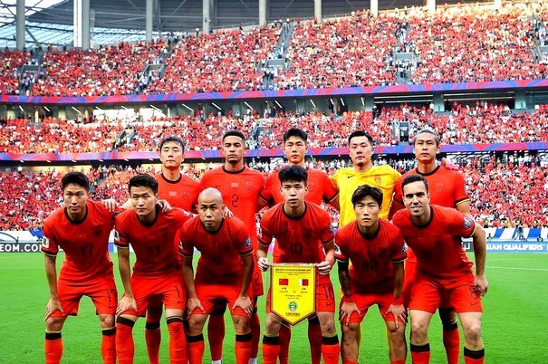 中国小将西班牙行：大使馆送关怀与鼓励
